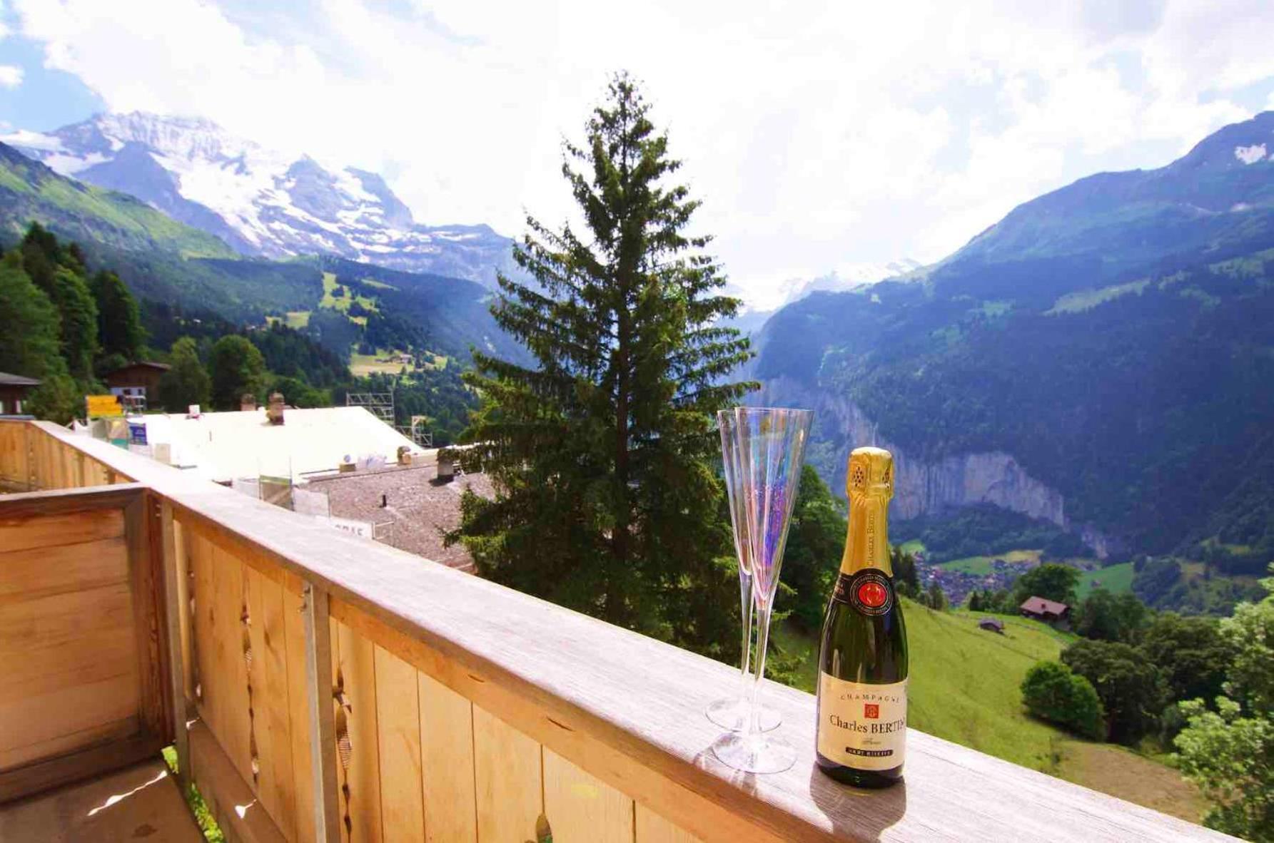 Holiday Flat #1, Chalet Aberot, Wengen, Switzerland Екстер'єр фото